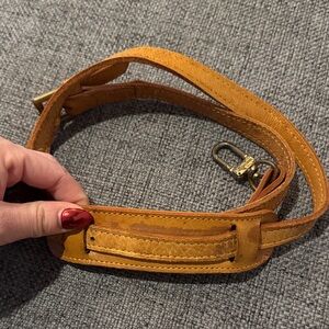 LV Vachetta Crossbody Strap - Project Piece